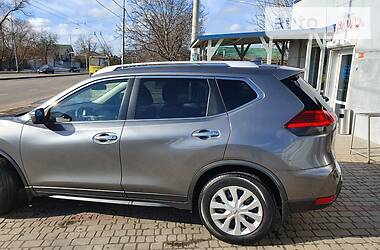 Позашляховик / Кросовер Nissan Rogue 2017 в 