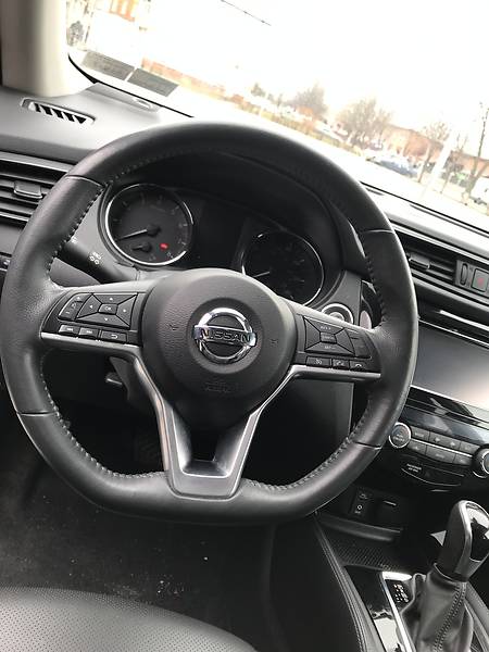 Внедорожник / Кроссовер Nissan Rogue 2016 в Киеве