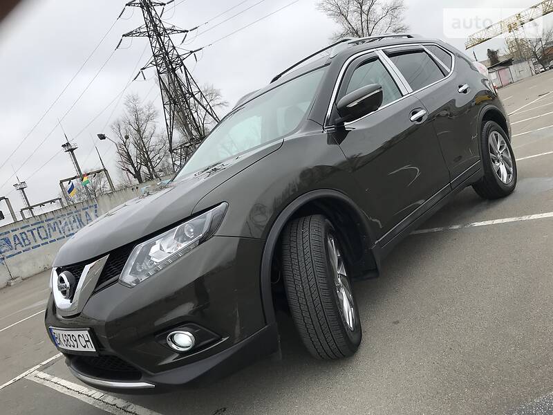 Позашляховик / Кросовер Nissan Rogue 2014 в Києві