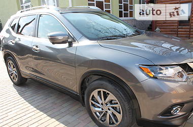 Позашляховик / Кросовер Nissan Rogue 2015 в 