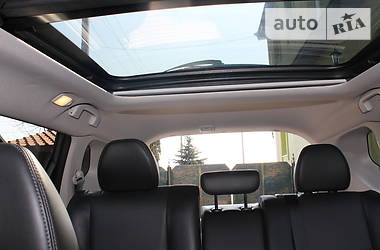 Позашляховик / Кросовер Nissan Rogue 2015 в 