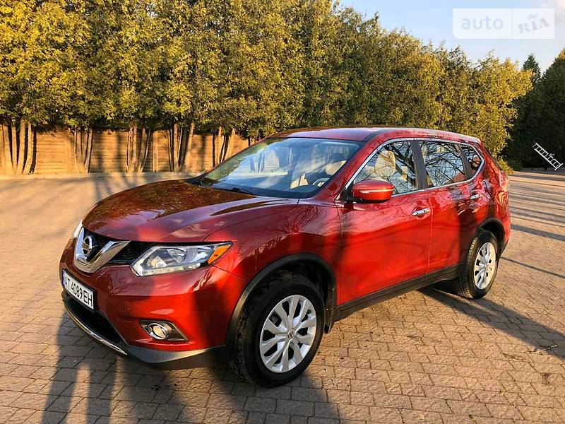 Внедорожник / Кроссовер Nissan Rogue 2015 в Полтаве