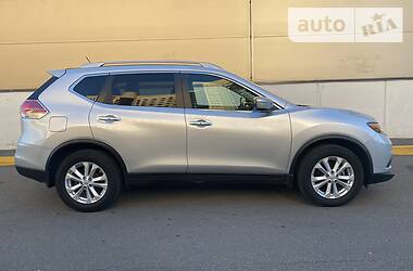 Позашляховик / Кросовер Nissan Rogue 2014 в 