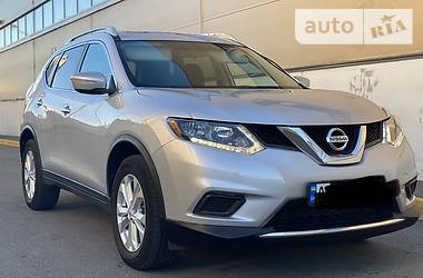 Позашляховик / Кросовер Nissan Rogue 2014 в 
