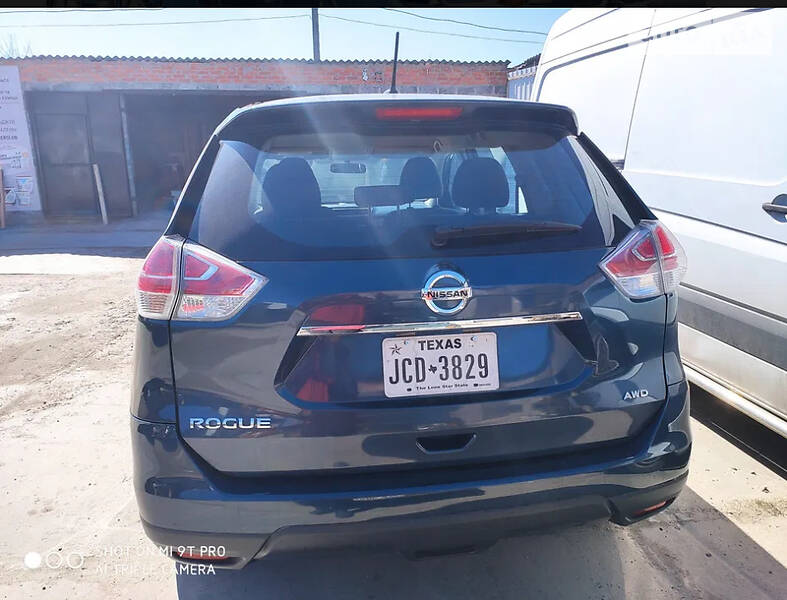 Позашляховик / Кросовер Nissan Rogue 2016 в Харкові