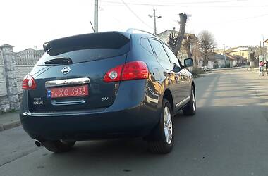 Позашляховик / Кросовер Nissan Rogue 2013 в 