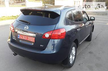 Позашляховик / Кросовер Nissan Rogue 2013 в 
