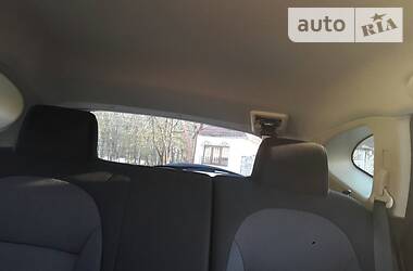 Позашляховик / Кросовер Nissan Rogue 2013 в 