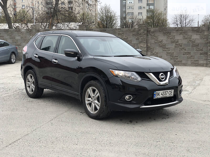 Позашляховик / Кросовер Nissan Rogue 2014 в Луцьку