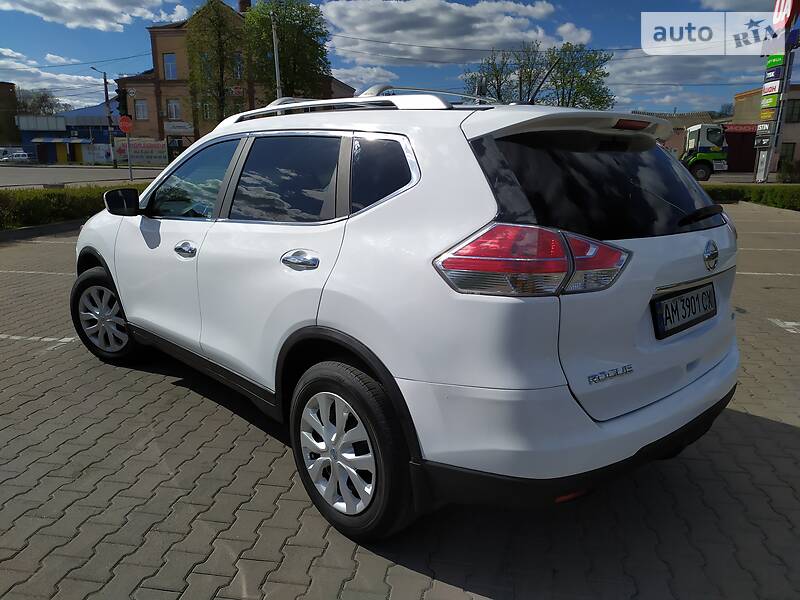 Позашляховик / Кросовер Nissan Rogue 2016 в Житомирі фото 4 Позашляховик / Кросовер Nissan Rogue 2016 в Житомирі