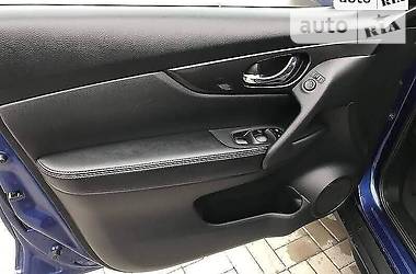 Позашляховик / Кросовер Nissan Rogue 2017 в 