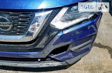 Позашляховик / Кросовер Nissan Rogue 2017 в 