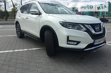 Внедорожник / Кроссовер Nissan Rogue 2018 в Киеве