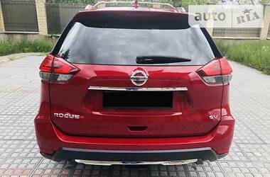 Внедорожник / Кроссовер Nissan Rogue 2017 в Киеве