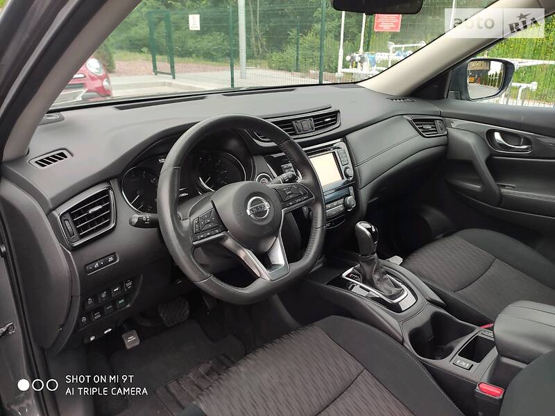 Позашляховик / Кросовер Nissan Rogue 2016 в Харкові