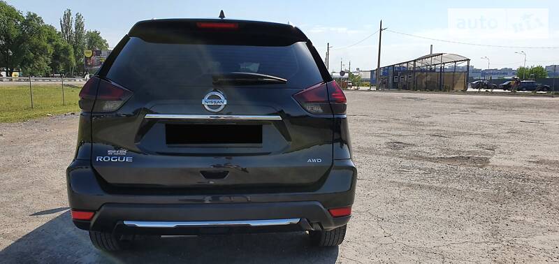Позашляховик / Кросовер Nissan Rogue 2016 в Дніпрі