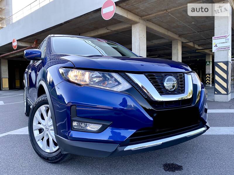 Позашляховик / Кросовер Nissan Rogue 2018 в Києві