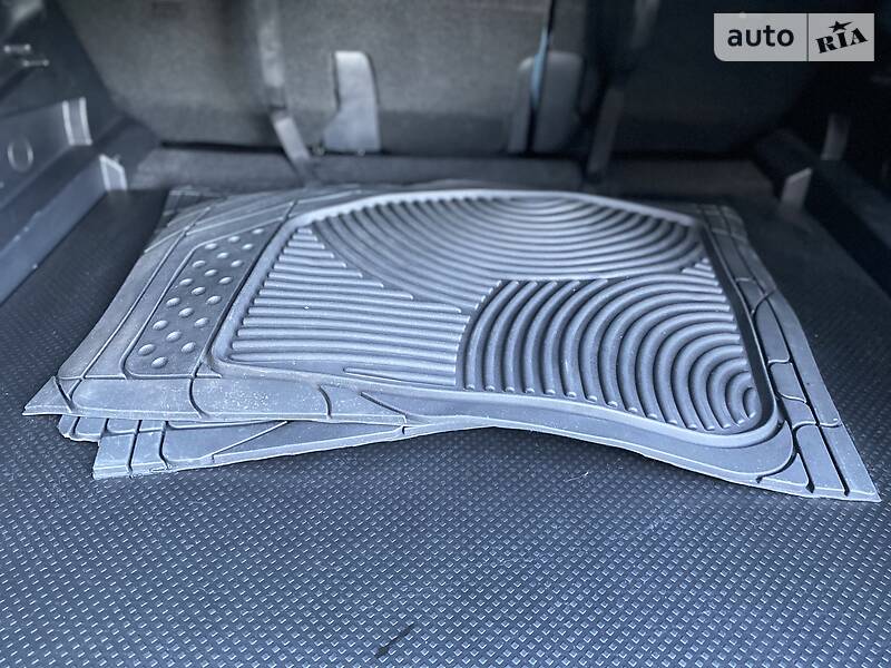 Позашляховик / Кросовер Nissan Rogue 2018 в Києві