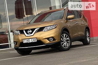Позашляховик / Кросовер Nissan Rogue 2014 в 