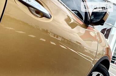 Позашляховик / Кросовер Nissan Rogue 2014 в 