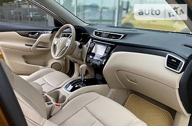 Позашляховик / Кросовер Nissan Rogue 2014 в 