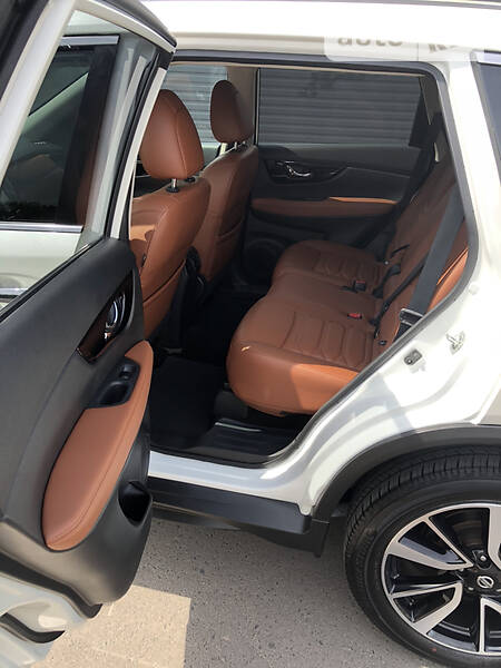 Позашляховик / Кросовер Nissan Rogue 2016 в Одесі фото 22 Позашляховик / Кросовер Nissan Rogue 2016 в Одесі