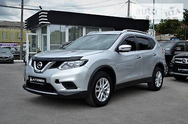 Другие легковые Nissan Rogue 2016 в Харькове