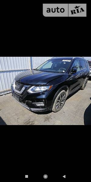 Позашляховик / Кросовер Nissan Rogue 2018 в Ірпені