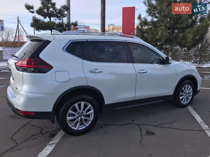 Позашляховик / Кросовер Nissan Rogue 2019 в Одесі
