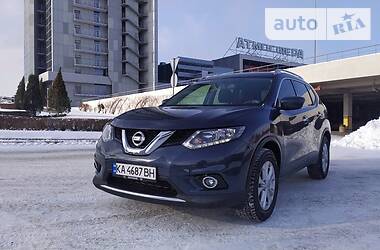 Внедорожник / Кроссовер Nissan Rogue 2015 в Киеве