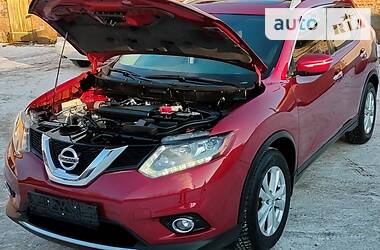 Внедорожник / Кроссовер Nissan Rogue 2014 в Киеве