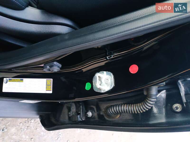 Внедорожник / Кроссовер Nissan Rogue 2017 в Змиеве