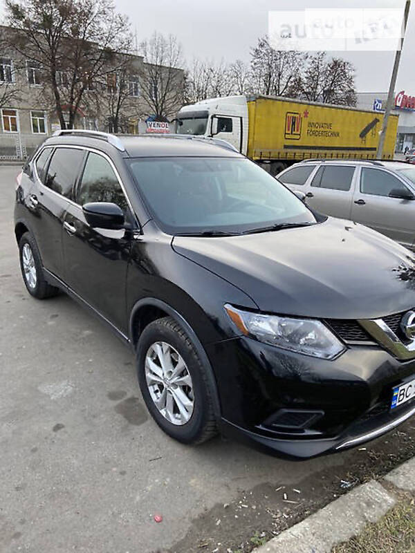 Позашляховик / Кросовер Nissan Rogue 2016 в Львові