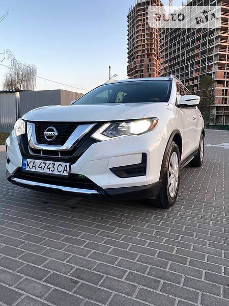 Nissan Rogue Nissan Rogue S