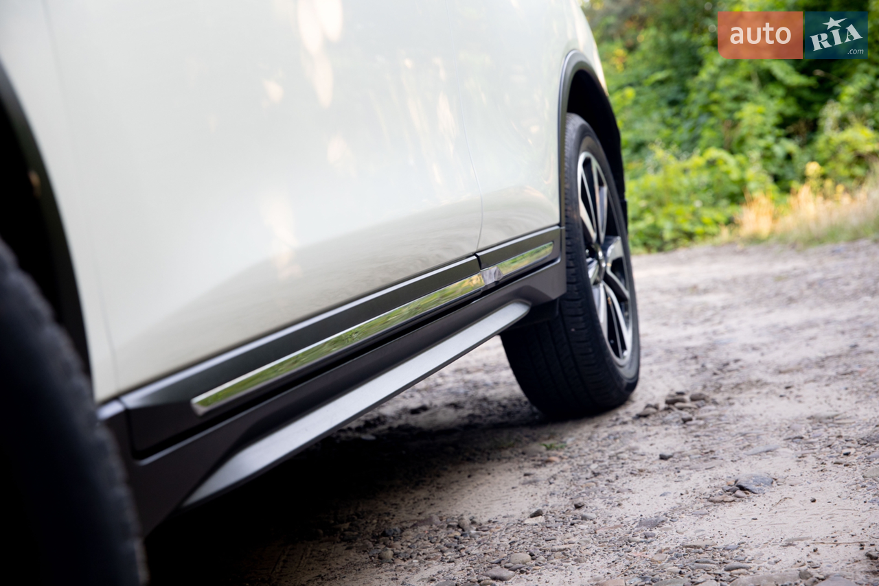 2016 Nissan Rogue - мініатюра 44