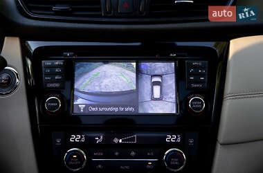 Позашляховик / Кросовер Nissan Rogue 2016 в Львові