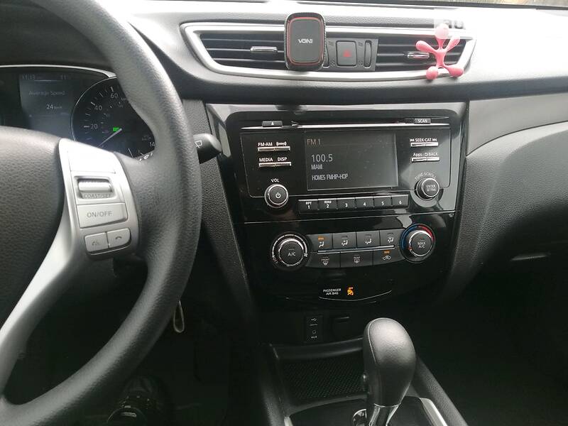 Позашляховик / Кросовер Nissan Rogue 2016 в Києві