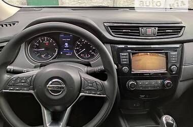 Позашляховик / Кросовер Nissan Rogue 2017 в 