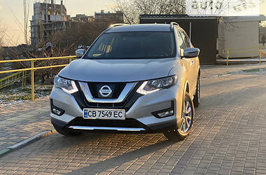 Внедорожник / Кроссовер Nissan Rogue 2017 в Одессе