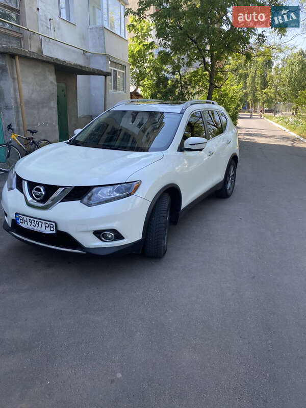 Внедорожник / Кроссовер Nissan Rogue 2016 в Белгороде-Днестровском фото 2 Внедорожник / Кроссовер Nissan Rogue 2016 в Белгороде-Днестровском