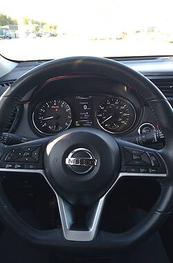 Позашляховик / Кросовер Nissan Rogue 2016 в Вишневому