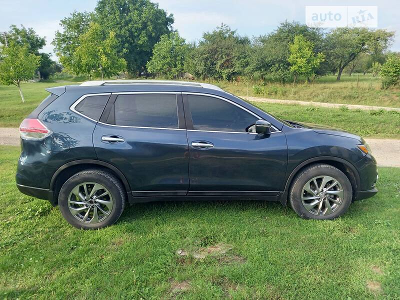 Позашляховик / Кросовер Nissan Rogue 2015 в Тернополі
