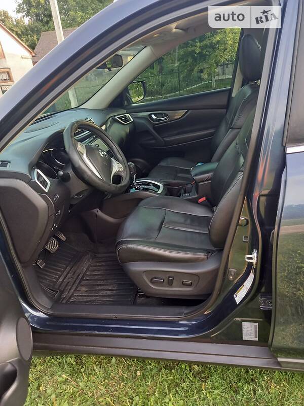 Позашляховик / Кросовер Nissan Rogue 2015 в Тернополі