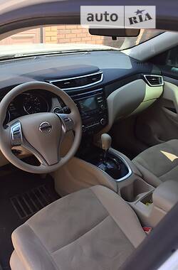Позашляховик / Кросовер Nissan Rogue 2014 в 