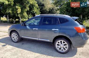 Внедорожник / Кроссовер Nissan Rogue 2012 в Нетешине