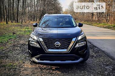 Внедорожник / Кроссовер Nissan Rogue 2020 в 