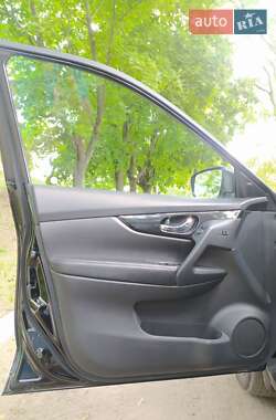 Внедорожник / Кроссовер Nissan Rogue 2018 в Кропивницком