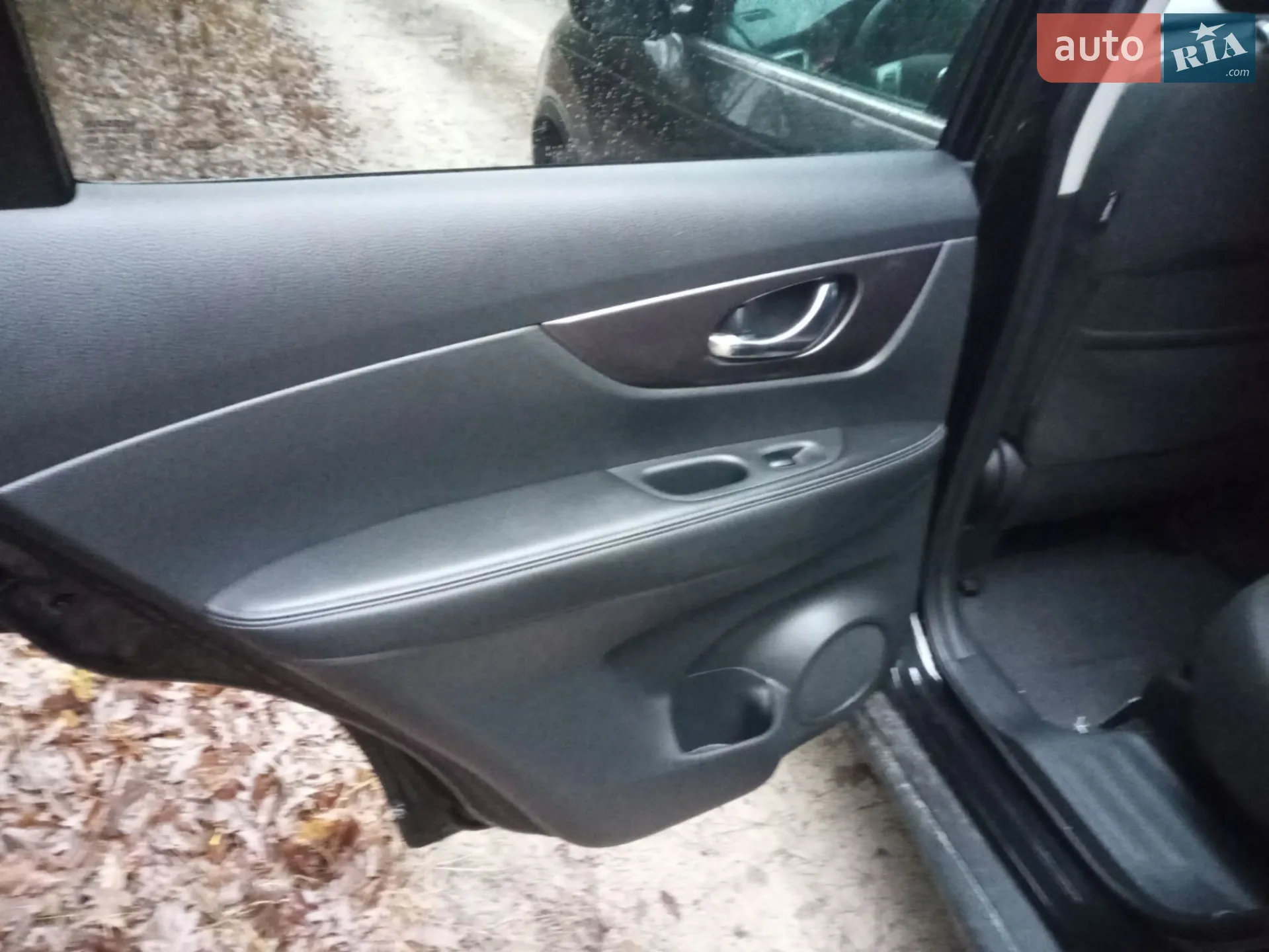 2016 Nissan Rogue - мініатюра 27