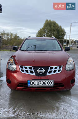 Внедорожник / Кроссовер Nissan Rogue 2015 в 