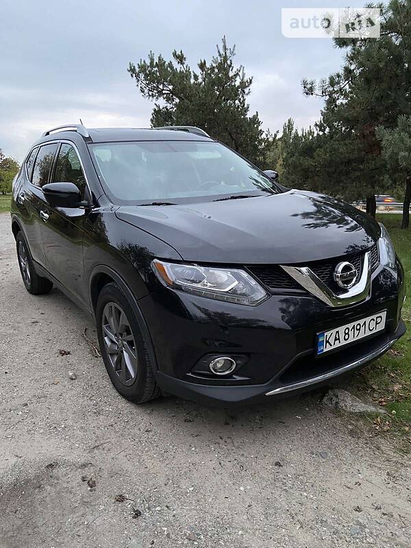 Внедорожник / Кроссовер Nissan Rogue 2016 в Днепре